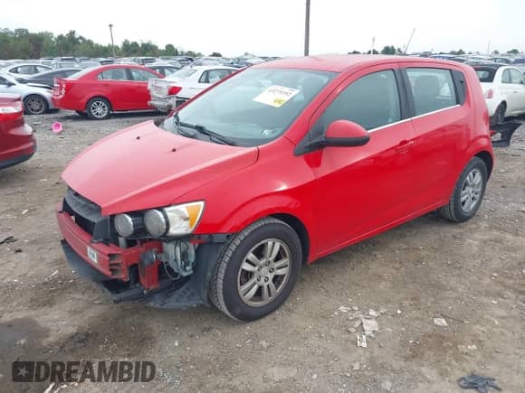 2015 Chevrolet Sonic LT with VIN 1G1JC6SH8F4140342, listed as a IAAI auction lot 43275352 with 229,235 mi miles and . Bid and sale history available at DreamBid. Image 17.
