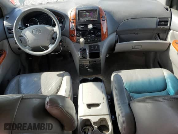 2010 Toyota Sienna XLE с VIN 5TDYK4CC9AS302637, выставлен на аукционе Copart как лот 87415075 с пробегом 229 182 миль миль и Чистый • Clean title. История ставок и продаж доступна на DreamBid. Изображение 8.