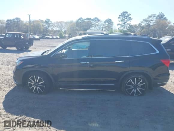 2021 Honda Pilot Touring 7-Passenger с VIN 5FNYF5H69MB034145, выставлен на аукционе IAAI как лот 41832468 с пробегом 85 008 миль миль и . История ставок и продаж доступна на DreamBid. Изображение 14.
