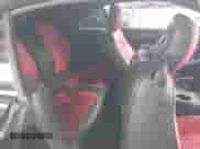 2017 Ford Mustang V6 z VIN 1FATP8EM5H5346536, wystawiony jako IAAI lot #43023380 z przebiegiem 75 362 mil mil oraz . Historia ofert i sprzedaży dostępna na DreamBid. Obrazek 8.