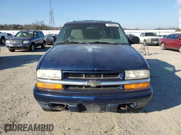 2000 Chevrolet Blazer LS с VIN 1GNCT18W8YK234090, выставлен на аукционе Copart как лот 43063565 с пробегом 96 942 миль миль и Чистый • Clean title. История ставок и продаж доступна на DreamBid. Изображение 5.
