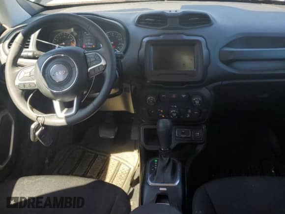 2018 Jeep Renegade Altitude with VIN ZACCJABB1JPJ60024, listed as a Copart auction lot 55577285 with 111,624 mi miles and Salvage title. Bid and sale history available at DreamBid. Image 8.