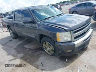 2011 Chevrolet Silverado 1500 LTZ with VIN 3GCPCTE09BG262355, listed as a IAAI auction lot 42350950 with 182,801 mi miles and . Bid and sale history available at DreamBid. Image 1.