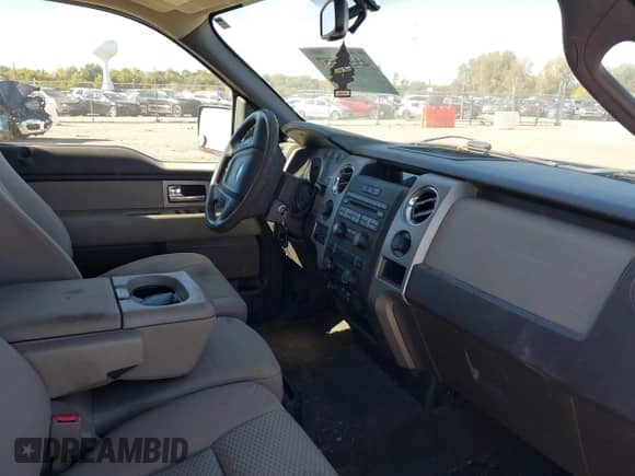 2010 Ford F-150 XL с VIN 1FTFW1EV8AFB33882, выставлен на аукционе IAAI как лот 43514557 с пробегом 237 388 миль миль и . История ставок и продаж доступна на DreamBid. Изображение 5.