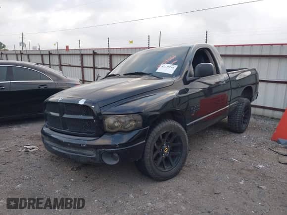 2005 Dodge 1500 SLT с VIN 1D7HA16N55J591409, выставлен на аукционе IAAI как лот 42229163 с пробегом 151 375 миль миль и . История ставок и продаж доступна на DreamBid. Изображение 2.