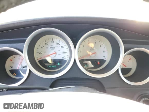 2007 Dodge Magnum R/T with VIN 2D4GV57217H839250, listed as a Copart auction lot 42613834 with 119,480 mi miles and Salvage title. Bid and sale history available at DreamBid. Image 9.
