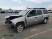 2003 Chevrolet TrailBlazer EXT LT z VIN 1GNET16S036143972, wystawiony jako Copart lot #71567945 z przebiegiem Nie podano mil oraz Szkoda całkowita • Salvage title. Historia ofert i sprzedaży dostępna na DreamBid. Obrazek 1.