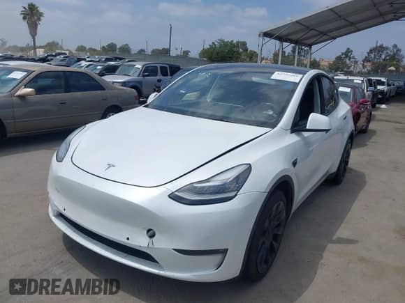2021 Tesla Model Y Long Range с VIN 5YJYGDEE4MF245529, выставлен на аукционе IAAI как лот 42795489 с пробегом 58 214 миль миль и . История ставок и продаж доступна на DreamBid. Изображение 17.