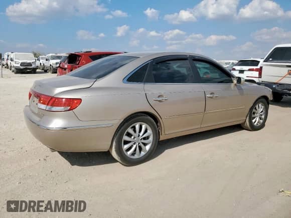 2007 Hyundai Azera SE с VIN KMHFC46F87A181692, выставлен на аукционе Copart как лот 85298895 с пробегом 74 727 миль миль и Списание • Salvage title. История ставок и продаж доступна на DreamBid. Изображение 3.