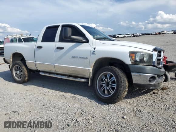 2006 Dodge 2500 ST with VIN 1D7KS28C26J126124, listed as a Copart auction lot 66469015 with 180,739 mi miles and Salvage title. Bid and sale history available at DreamBid. Image 4.