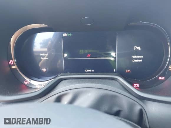 2024 Dodge Hornet R/T with VIN ZACPDFCW1R3A29169, listed as a IAAI auction lot 42817430 with 10,698 mi miles and . Bid and sale history available at DreamBid. Image 7.