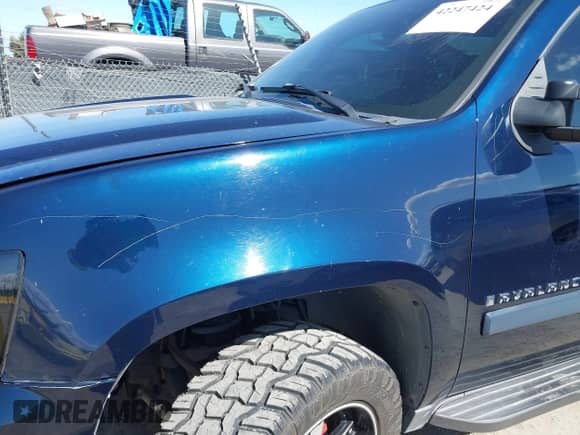 2007 Chevrolet Avalanche 3LT with VIN 3GNEC12007G166158, listed as a IAAI auction lot 42247424 with 146,355 mi miles and . Bid and sale history available at DreamBid. Image 16.