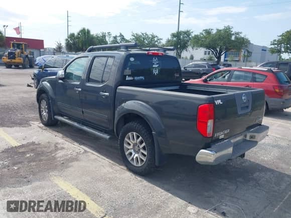 2010 Nissan Frontier Pro-4X с VIN 1N6AD0EV7AC426942, выставлен на аукционе IAAI как лот 42400841 с пробегом Не указан миль и . История ставок и продаж доступна на DreamBid. Изображение 3.