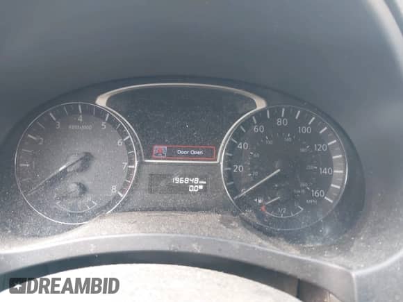 2015 Nissan Altima SL with VIN 1N4AL3AP4FN323557, listed as a IAAI auction lot 42937566 with 196,848 mi miles and . Bid and sale history available at DreamBid. Image 7.