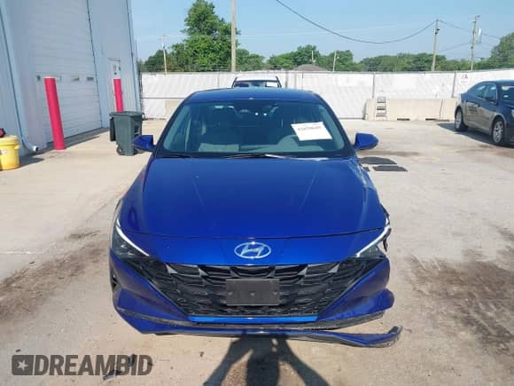 2023 Hyundai Elantra SE with VIN KMHLL4AG8PU577543, listed as a IAAI auction lot 42658645 with 27,037 mi miles and . Bid and sale history available at DreamBid. Image 12.