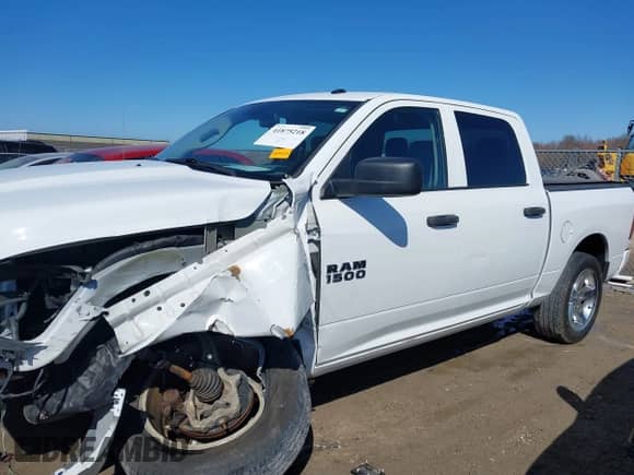 2016 Ram 1500 Express с VIN 3C6RR7KT5GG345244, выставлен на аукционе IAAI как лот 41875218 с пробегом 149 987 миль миль и . История ставок и продаж доступна на DreamBid. Изображение 14.