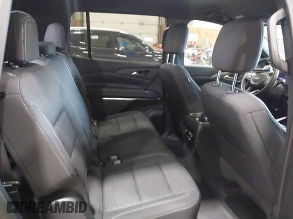2025 Chevrolet Traverse AWD LT с VIN 1GNEVGRS2SJ185659, выставлен на аукционе IAAI как лот 42214908 с пробегом 1 836 миль миль и . История ставок и продаж доступна на DreamBid. Изображение 8.