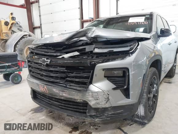 2024 Chevrolet Traverse AWD LS with VIN 1GNEVEKS5RJ178441, listed as a IAAI auction lot 41891160 with 8,425 mi miles and . Bid and sale history available at DreamBid. Image 6.