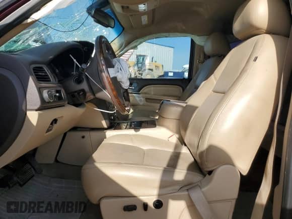 2013 GMC Sierra 1500 Denali with VIN 3GTP1XE23DG172085, listed as a Copart auction lot 53076985 with 182,920 mi miles and Salvage title. Bid and sale history available at DreamBid. Image 7.