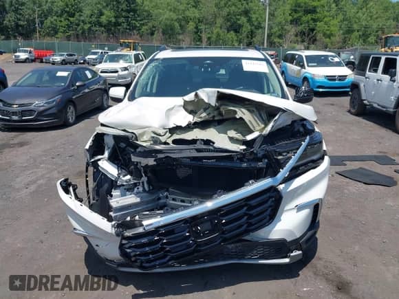 2023 Honda Pilot Elite with VIN 5FNYG1H85PB025485, listed as a IAAI auction lot 42445563 with 10,445 mi miles and . Bid and sale history available at DreamBid. Image 12.