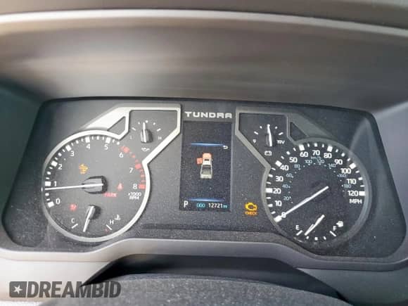 2025 Toyota Tundra SR with VIN 5TFLA5AB2SX044616, listed as a Copart auction lot 82146585 with 12,721 mi miles and Salvage title. Bid and sale history available at DreamBid. Image 9.