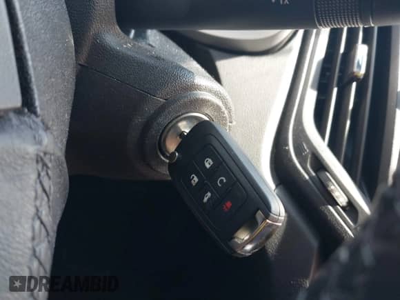 2015 Chevrolet Equinox LT with VIN 2GNFLGEK6F6158872, listed as a IAAI auction lot 42664835 with 161,584 mi miles and . Bid and sale history available at DreamBid. Image 11.