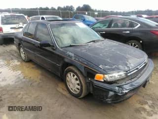 1993 Honda Accord с VIN JHMCB7686PC030883, выставлен на аукционе IAAI как лот 40855777 с пробегом 301 907 миль миль и . История ставок и продаж доступна на DreamBid. Изображение 1.
