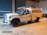 2016 Ford F-250 XL with VIN 1FDBF2A61GEB99039, listed as a Copart auction lot 90831805 with 302,963 mi miles and Clean title. Bid and sale history available at DreamBid. Image 1.