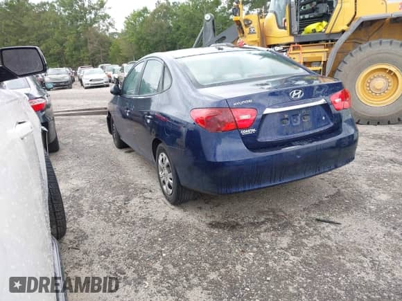 2010 Hyundai Elantra Blue with VIN KMHDU4ADXAU184528, listed as a IAAI auction lot 43211546 with 220,504 mi miles and . Bid and sale history available at DreamBid. Image 3.