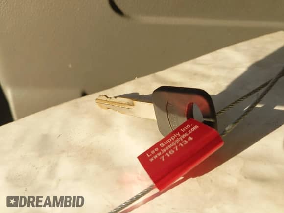 2010 Ford Econoline Cargo Commercial with VIN 1FTNE2EW2ADA28442, listed as a IAAI auction lot 42874782 with 180,866 mi miles and . Bid and sale history available at DreamBid. Image 11.