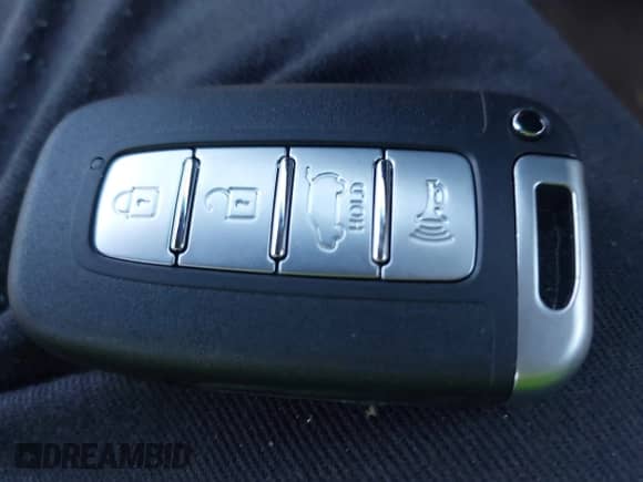 2013 Hyundai Sonata Limited z VIN 5NPEC4AC1DH565458, wystawiony jako IAAI lot #43349255 z przebiegiem 191 663 mil mil oraz . Historia ofert i sprzedaży dostępna na DreamBid. Obrazek 11.