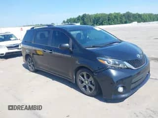 2017 Toyota Sienna SE with VIN 5TDXZ3DC4HS783181, listed as a IAAI auction lot 42572476 with 91,422 mi miles and . Bid and sale history available at DreamBid. Image 1.