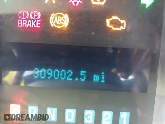 2010 Ford F-150 XL with VIN 1FTFW1CV5AFB22888, listed as a IAAI auction lot 42976415 with 309,002 mi miles and . Bid and sale history available at DreamBid. Image 15.