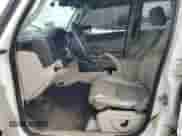 2006 Jeep Commander Limited z VIN 1J8HH58N76C247976, wystawiony jako Copart lot #88149615 z przebiegiem 155 922 mil mil oraz Szkoda całkowita • Salvage title. Historia ofert i sprzedaży dostępna na DreamBid. Obrazek 7.