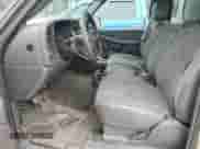 2003 GMC Sierra 1500 SLE с VIN 1GTEC14V13Z102027, выставлен на аукционе Copart как лот 67640034 с пробегом 213 845 миль миль и Списание • Salvage title. История ставок и продаж доступна на DreamBid. Изображение 7.