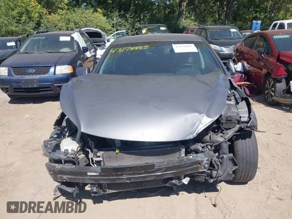 2013 Hyundai Elantra GLS z VIN 5NPDH4AE0DH263710, wystawiony jako IAAI lot #43174455 z przebiegiem 163 619 mil mil oraz . Historia ofert i sprzedaży dostępna na DreamBid. Obrazek 13.