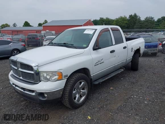2003 Dodge 1500 ST с VIN 1D7HU18D43J679019, выставлен на аукционе IAAI как лот 42879969 с пробегом 247 309 миль миль и . История ставок и продаж доступна на DreamBid. Изображение 2.