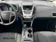 2017 Chevrolet Equinox LS с VIN 2GNALBEK1H1546430, выставлен на аукционе Copart как лот 79213454 с пробегом 86 674 миль миль и На запчасти • Non repairable. История ставок и продаж доступна на DreamBid. Изображение 7.