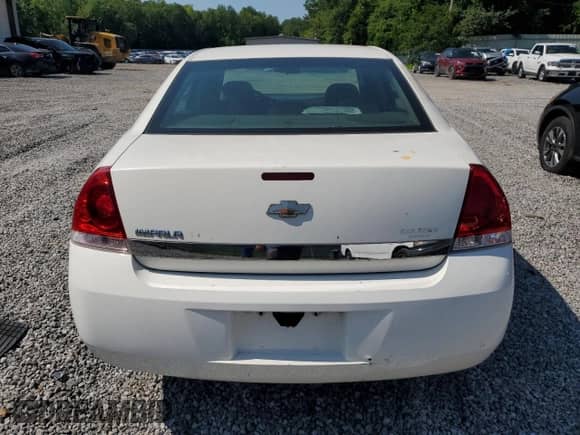 2006 Chevrolet Impala LT 3.5L with VIN 2G1WT55KX69195508, listed as a Copart auction lot 62291335 with 211,167 mi miles and Salvage title. Bid and sale history available at DreamBid. Image 6.