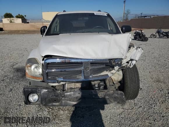 2005 Dodge Durango SLT with VIN 1D4HD48N55F509880, listed as a Copart auction lot 69296595 with 109,729 mi miles and Salvage title. Bid and sale history available at DreamBid. Image 5.