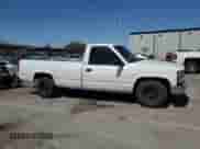 1996 GMC Sierra 1500 с VIN 1GTEC14W2TZ514059, выставлен на аукционе Copart как лот 57124765 с пробегом 179 718 миль миль и Списание • Salvage title. История ставок и продаж доступна на DreamBid. Изображение 4.