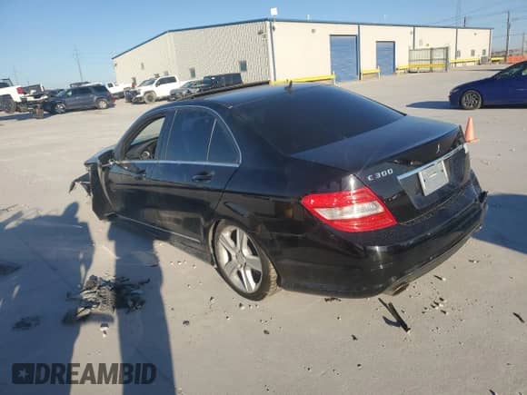 2011 Mercedes-Benz C 300 Sport with VIN WDDGF5EB6BF638991, listed as a Copart auction lot 87287445 with 205,018 mi miles and Salvage title. Bid and sale history available at DreamBid. Image 2.