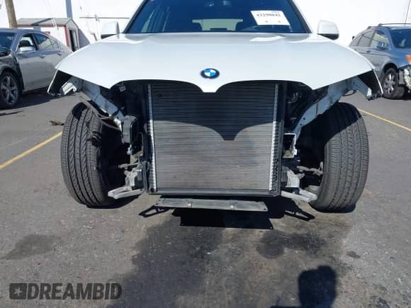 2018 BMW X3 xDrive30i with VIN 5UXTR9C52JLD71418, listed as a IAAI auction lot 43290842 with 59,044 mi miles and . Bid and sale history available at DreamBid. Image 6.
