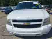 2007 Chevrolet Suburban LT с VIN 1GNFC16007J294395, выставлен на аукционе IAAI как лот 42590528 с пробегом 261 070 миль миль и . История ставок и продаж доступна на DreamBid. Изображение 6.