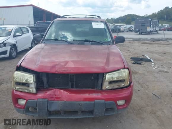 2002 Chevrolet TrailBlazer LS with VIN 1GNDT13S922164101, listed as a IAAI auction lot 43212917 with 285,275 mi miles and . Bid and sale history available at DreamBid. Image 13.