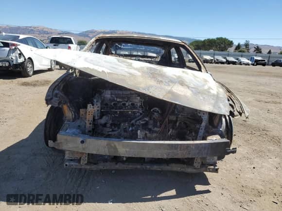 2024 Hyundai Elantra Blue z VIN KMHLM4DJ5RU113018, wystawiony jako Copart lot #69423375 z przebiegiem Nie podano mil oraz Nie do naprawy • Non repairable. Historia ofert i sprzedaży dostępna na DreamBid. Obrazek 5.