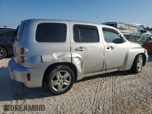 2010 Chevrolet HHR 1LT z VIN 3GNBABDB8AS567393, wystawiony jako Copart lot #75353944 z przebiegiem Nie podano mil oraz Nie do naprawy • Non repairable. Historia ofert i sprzedaży dostępna na DreamBid. Obrazek 3.