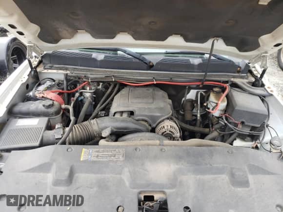 2009 Chevrolet Silverado 2500HD Work Truck z VIN 1GCHC43K59F157421, wystawiony jako Copart lot #73585914 z przebiegiem 243 185 mil mil oraz Szkoda całkowita • Salvage title. Historia ofert i sprzedaży dostępna na DreamBid. Obrazek 11.