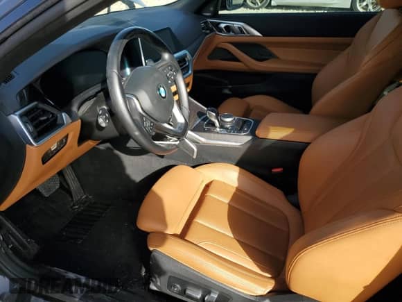 2023 BMW 4 Series 430i z VIN WBA23AT03PCL45532, wystawiony jako Copart lot #47592365 z przebiegiem 16 346 mil mil oraz Szkoda całkowita • Salvage title. Historia ofert i sprzedaży dostępna na DreamBid. Obrazek 7.