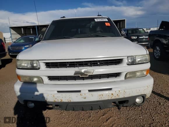 2005 Chevrolet Tahoe LS с VIN 1GNEK13T85R206799, выставлен на аукционе Copart как лот 81230975 с пробегом 233 295 миль миль и Списание • Salvage title. История ставок и продаж доступна на DreamBid. Изображение 5.
